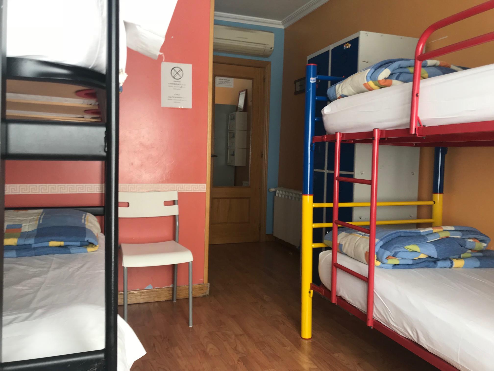 הוסטל מדריד Rc Miguel Angel מראה חיצוני תמונה Hostel in Madrid, Spain